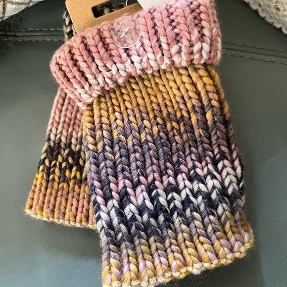 Rare OMBRE HAND WARMERS Gorgeous KNIT Soft MUTED Warm Pink/Purple-Gray/Goldenrod - Picture 3 of 9